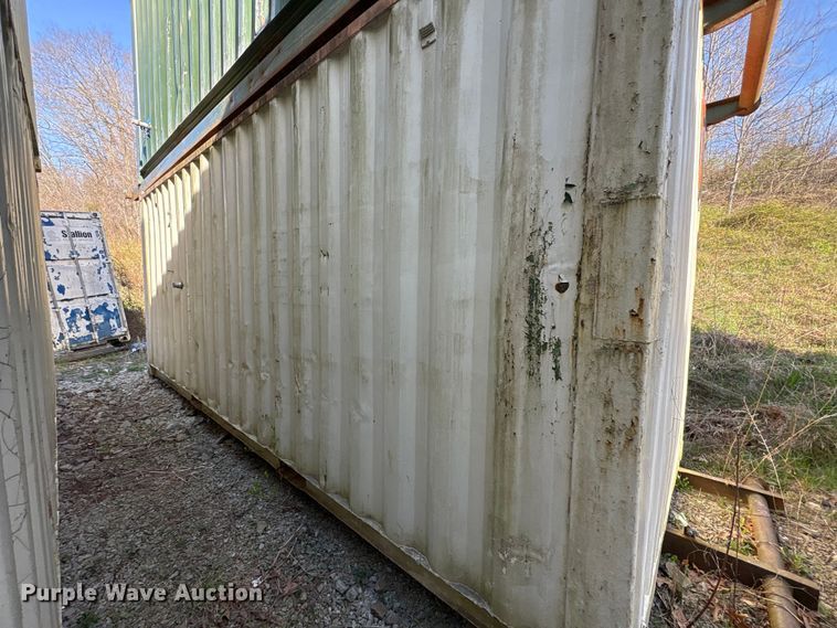 image for item FK1383 Water tank container