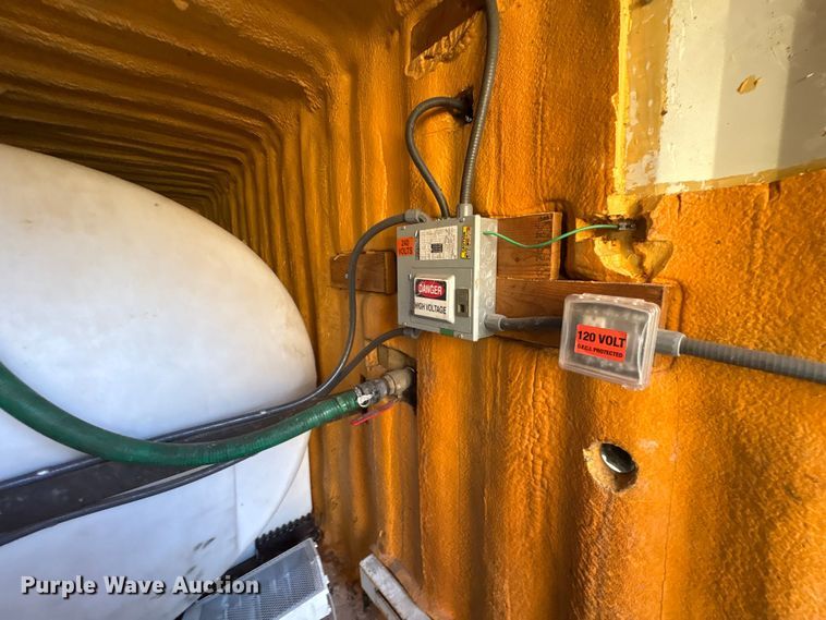 image for item FK1383 Water tank container