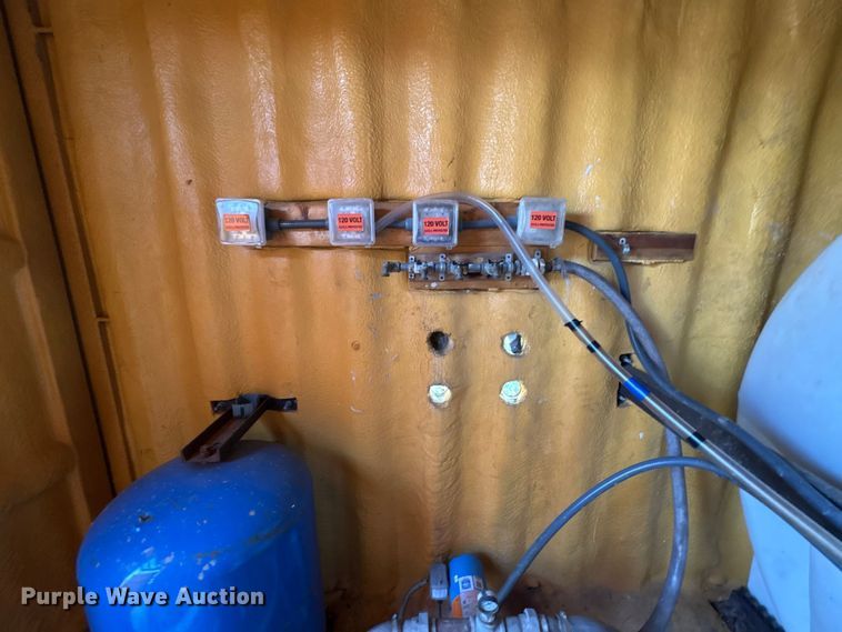 image for item FK1383 Water tank container