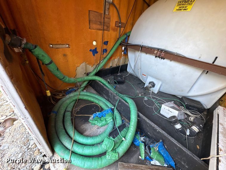 image for item FK1384 Waste water container