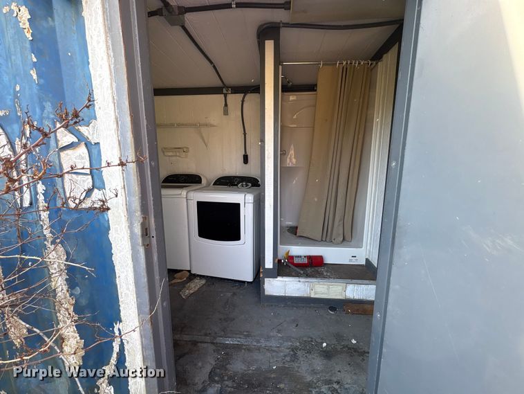 image for item FK1385 Mobile restroom