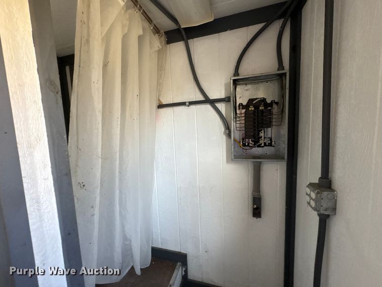 image for item FK1385 Mobile restroom