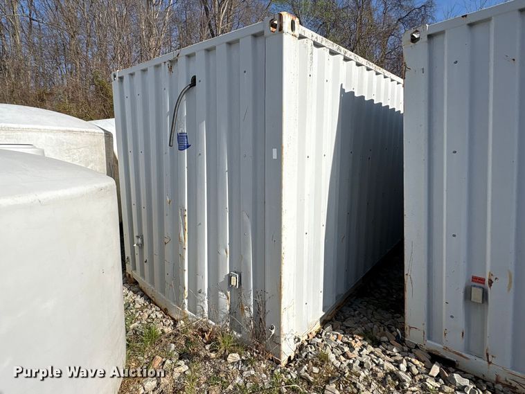 image for item FK1387 Water tank container