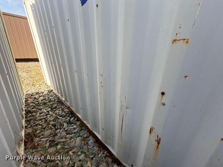 image for item FK1387 Water tank container