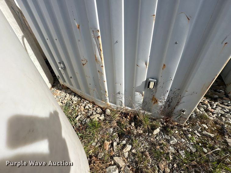 image for item FK1387 Water tank container