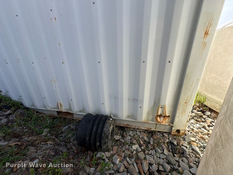 image for item FK1387 Water tank container