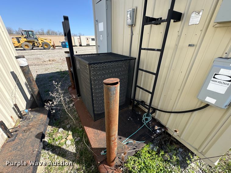 image for item FK1390 Skid mounted living quarters