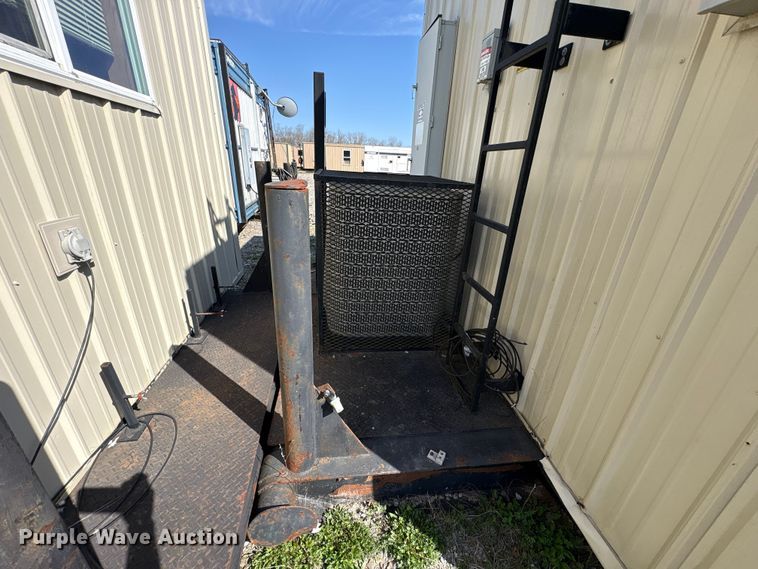 image for item FK1391 Skid mounted office