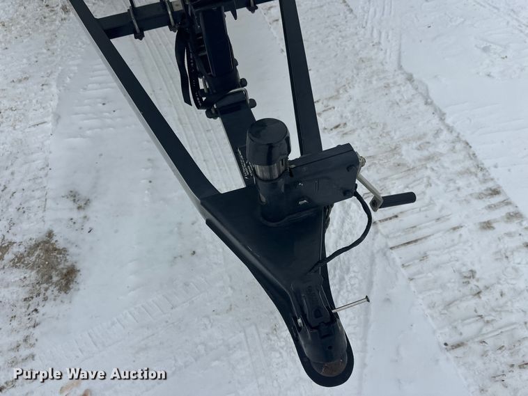 image for item FK1812 1993 Ranger 397I/0 boat