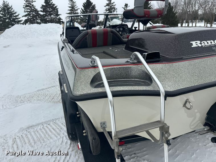 image for item FK1812 1993 Ranger 397I/0 boat