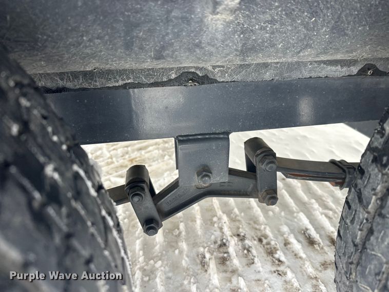 image for item FK1812 1993 Ranger 397I/0 boat