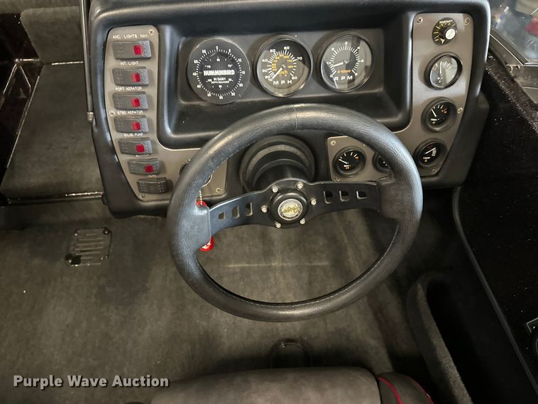 image for item FK1812 1993 Ranger 397I/0 boat