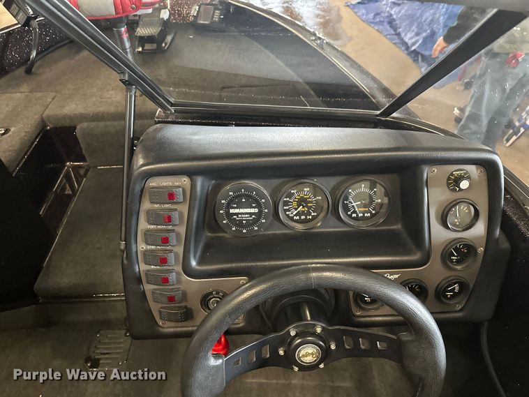 image for item FK1812 1993 Ranger 397I/0 boat