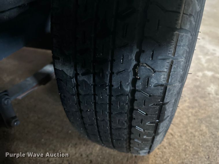 image for item FK1812 1993 Ranger 397I/0 boat