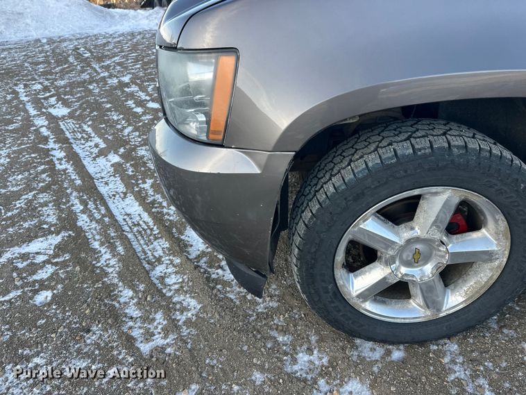 image for item FK1865 2011 Chevrolet Tahoe SUV