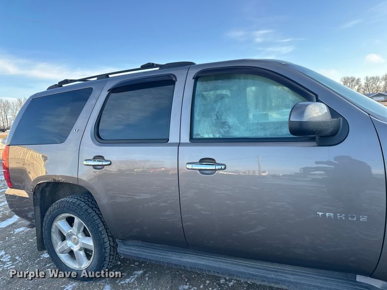 image for item FK1865 2011 Chevrolet Tahoe SUV