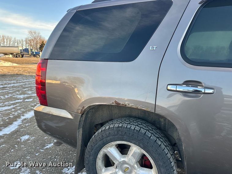 image for item FK1865 2011 Chevrolet Tahoe SUV