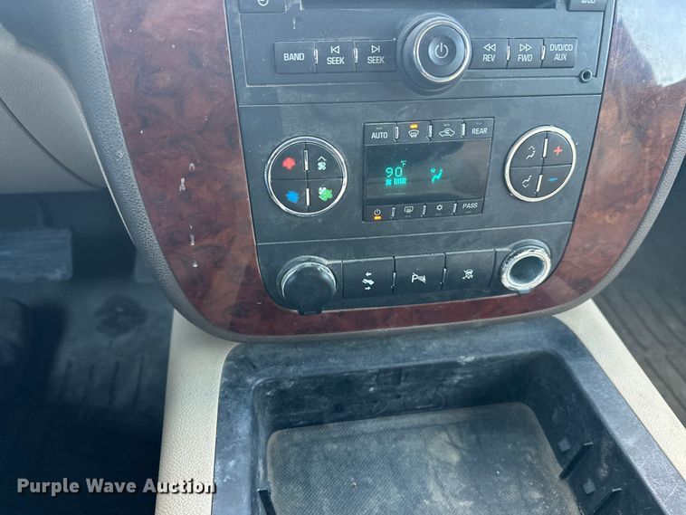 image for item FK1865 2011 Chevrolet Tahoe SUV