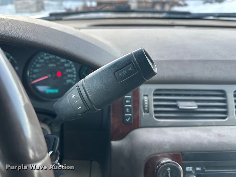 image for item FK1865 2011 Chevrolet Tahoe SUV