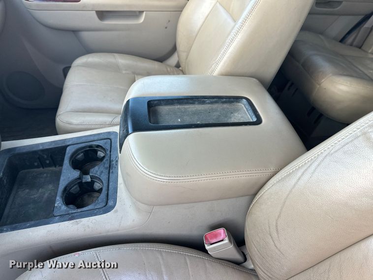 image for item FK1865 2011 Chevrolet Tahoe SUV
