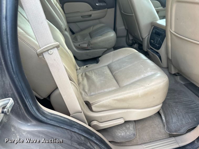 image for item FK1865 2011 Chevrolet Tahoe SUV
