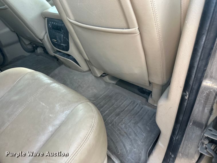 image for item FK1865 2011 Chevrolet Tahoe SUV