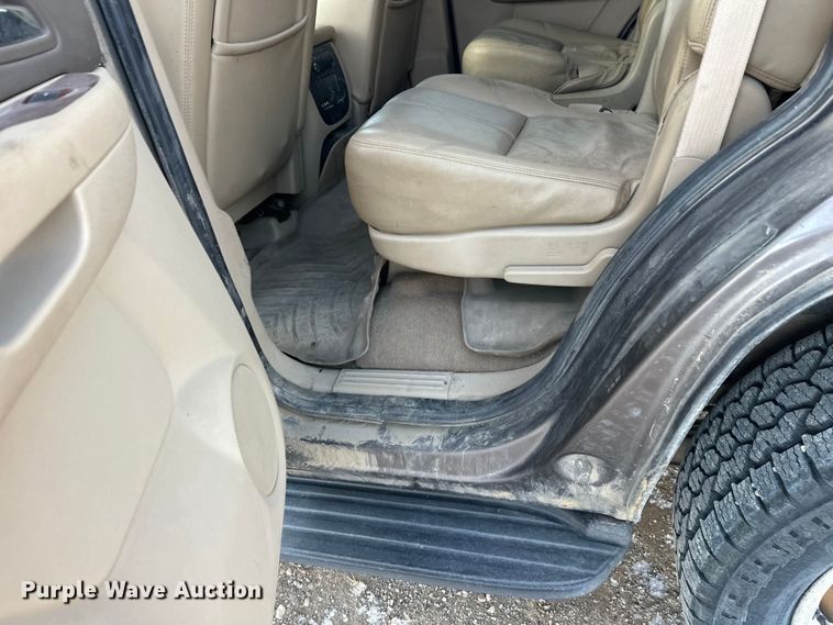 image for item FK1865 2011 Chevrolet Tahoe SUV