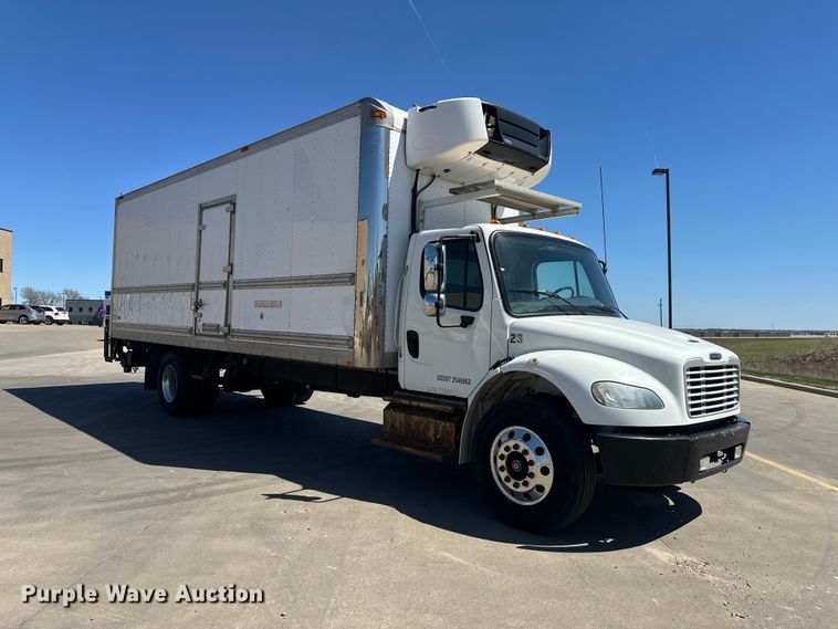 image for item FM7515 2013 Freightliner M2 refrigerated truck