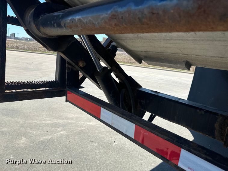 image for item FM7515 2013 Freightliner M2 refrigerated truck