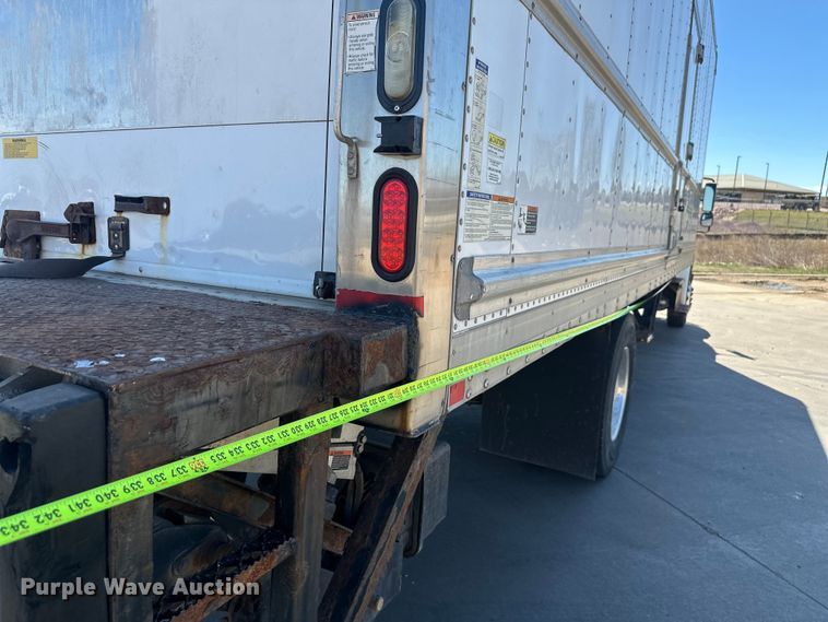 image for item FM7515 2013 Freightliner M2 refrigerated truck