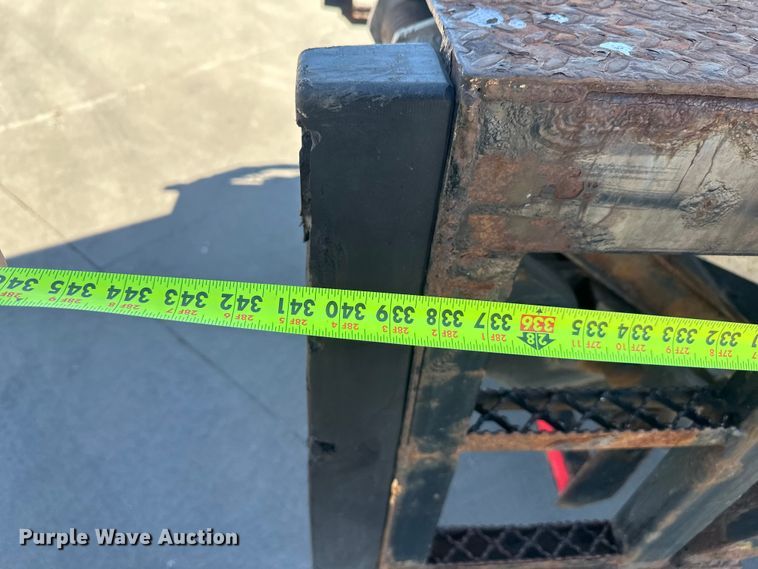 image for item FM7515 2013 Freightliner M2 refrigerated truck