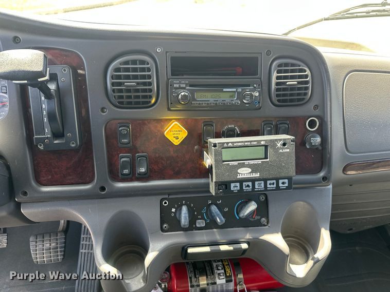 image for item FM7515 2013 Freightliner M2 refrigerated truck