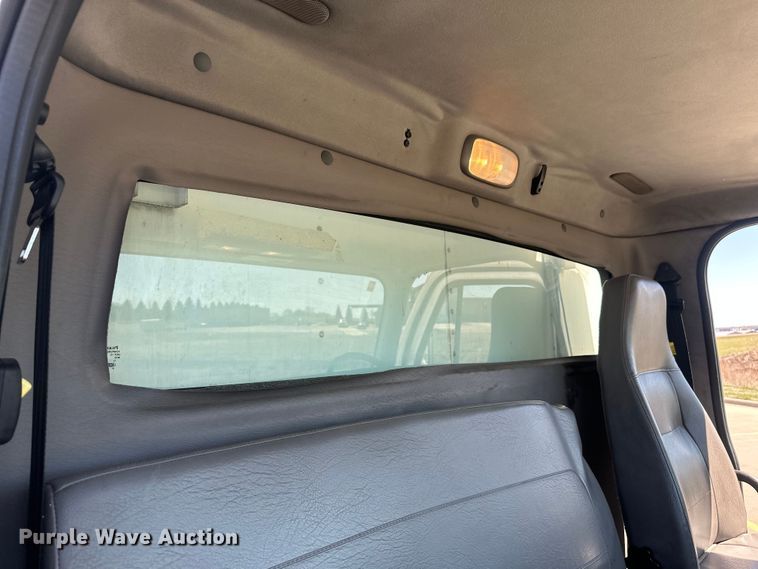 image for item FM7515 2013 Freightliner M2 refrigerated truck