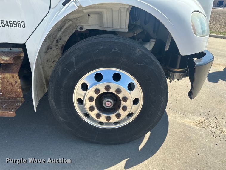 image for item FM7515 2013 Freightliner M2 refrigerated truck