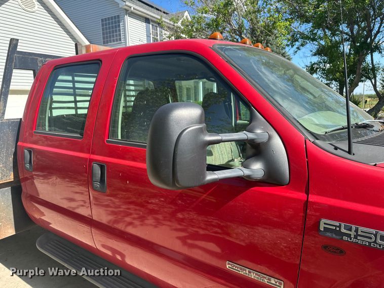 image for item FM7522 2003 Ford F450 Super Duty Crew Cab flatbed truck