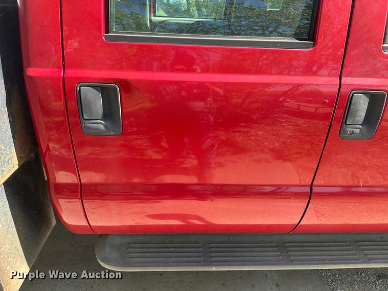 image for item FM7522 2003 Ford F450 Super Duty Crew Cab flatbed truck