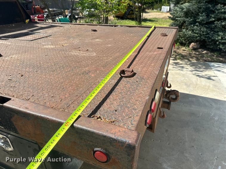 image for item FM7522 2003 Ford F450 Super Duty Crew Cab flatbed truck