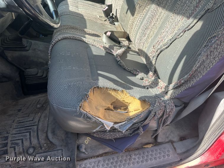 image for item FM7522 2003 Ford F450 Super Duty Crew Cab flatbed truck