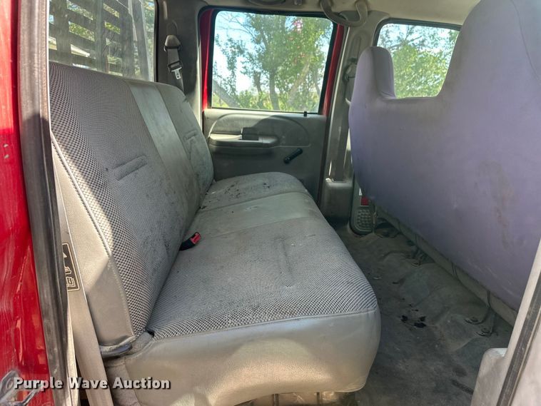 image for item FM7522 2003 Ford F450 Super Duty Crew Cab flatbed truck