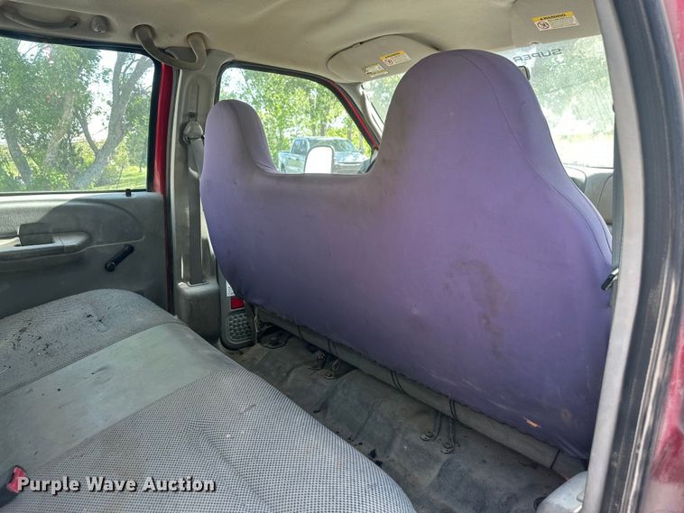 image for item FM7522 2003 Ford F450 Super Duty Crew Cab flatbed truck