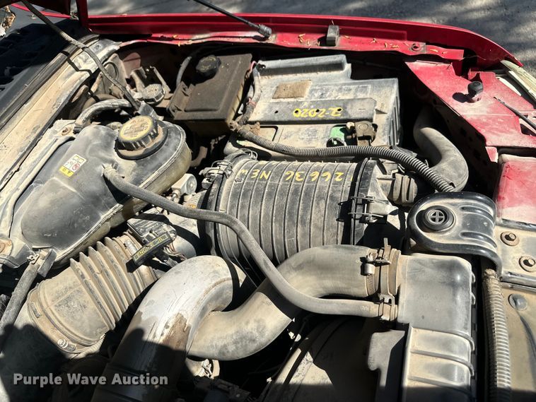 image for item FM7522 2003 Ford F450 Super Duty Crew Cab flatbed truck