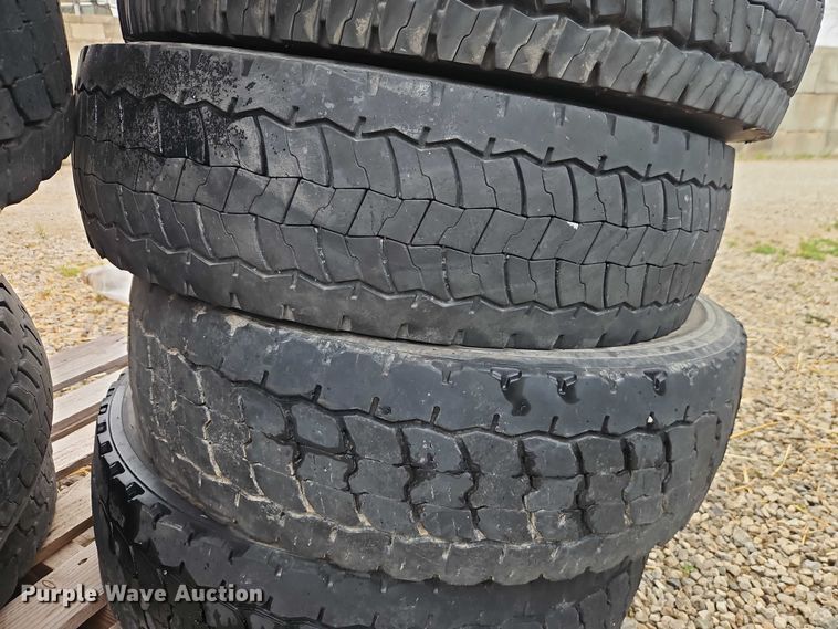 image for item FN5611 Continental HDR+ (11) 225/70R19.5 tires