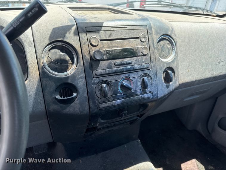 image for item GA9701 2006 Ford F150 pickup truck