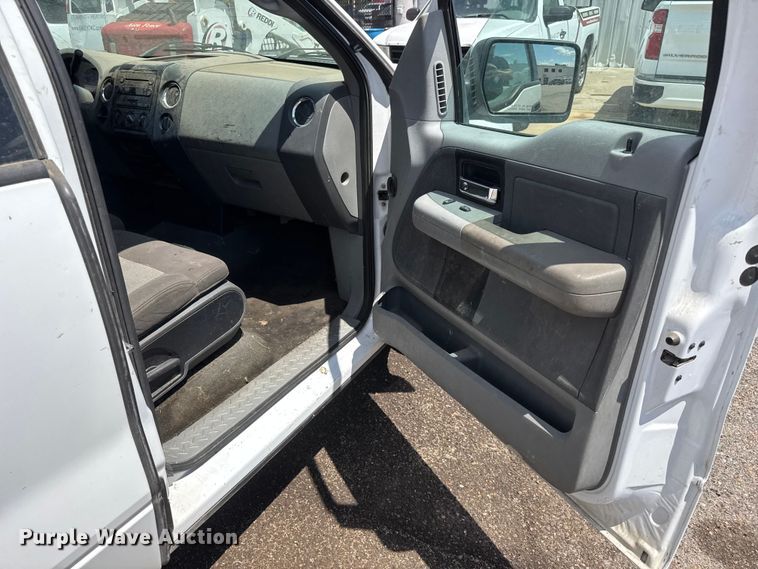 image for item GA9701 2006 Ford F150 pickup truck