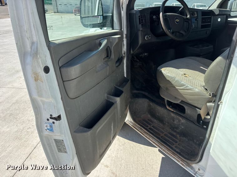 image for item GA9703 2012 Chevrolet Express 1500 cargo van