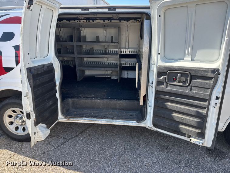 image for item GA9705 2012 Chevrolet Express 1500 cargo van