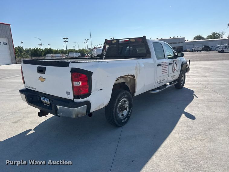 image for item GA9706 2008 Chevrolet Silverado 2500 HD Crew Cab pickup truck