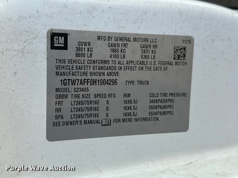 image for item GA9707 2017 GMC Savana 2500 delivery van