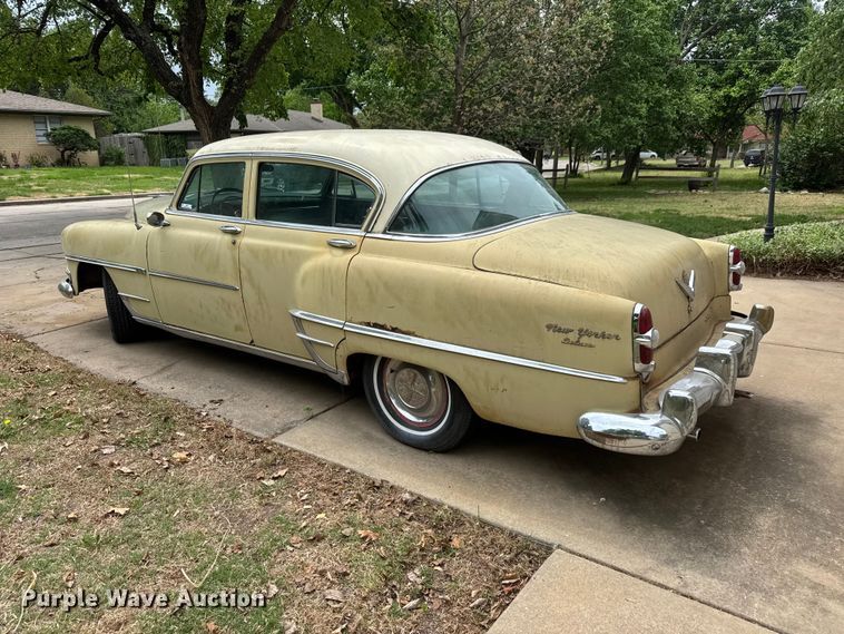 image for item MX9051 1954 Chrysler New Yorker Deluxe 
