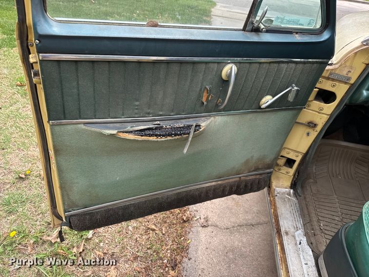 image for item MX9051 1954 Chrysler New Yorker Deluxe 